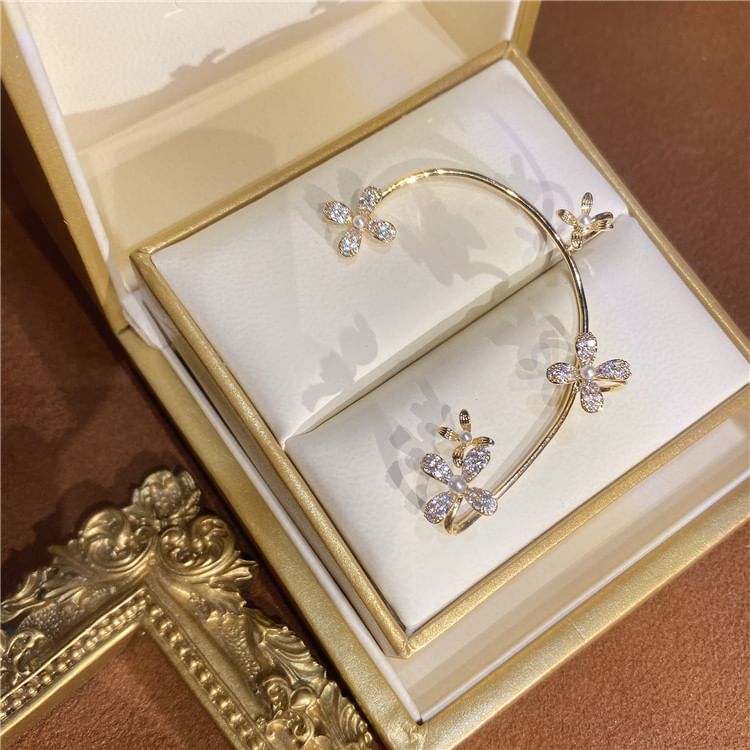 FLOWER CUFF EARRINGS
