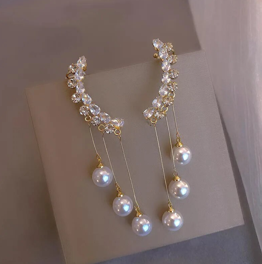 CRYSTAL PEARL EARRINGS