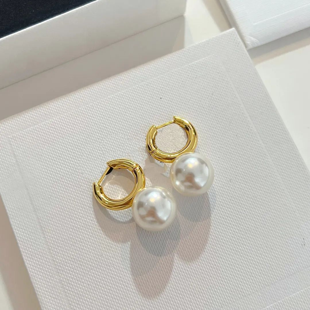 GoldGlow Pearl Drops