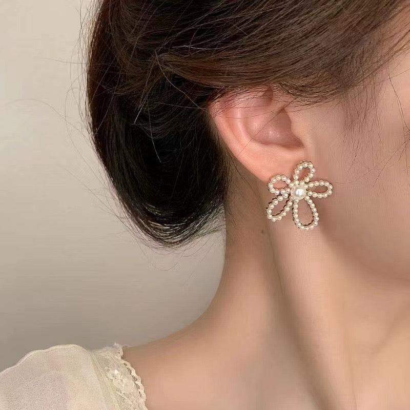 DAISY EARRINGS