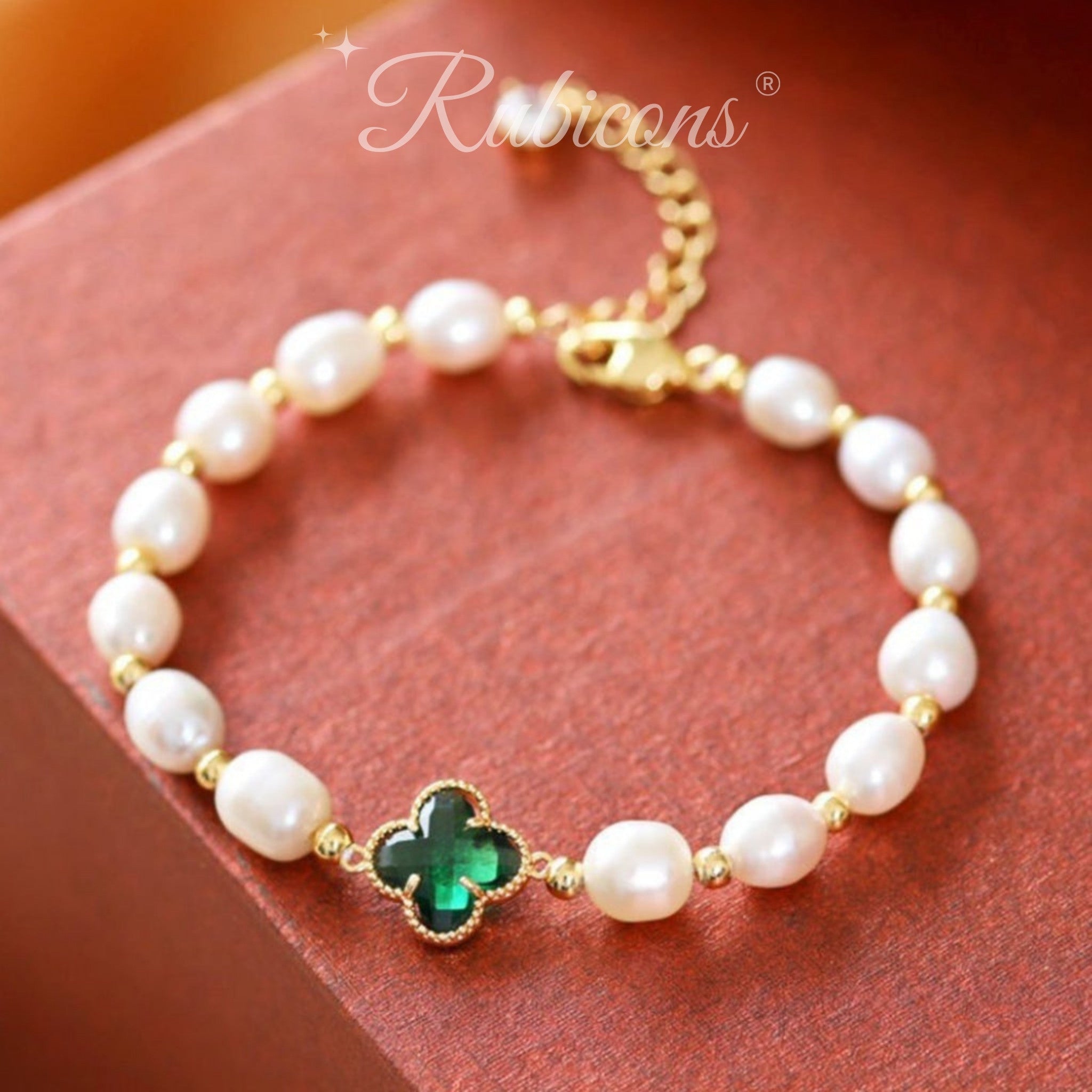 Clover & Pearls Bracelet