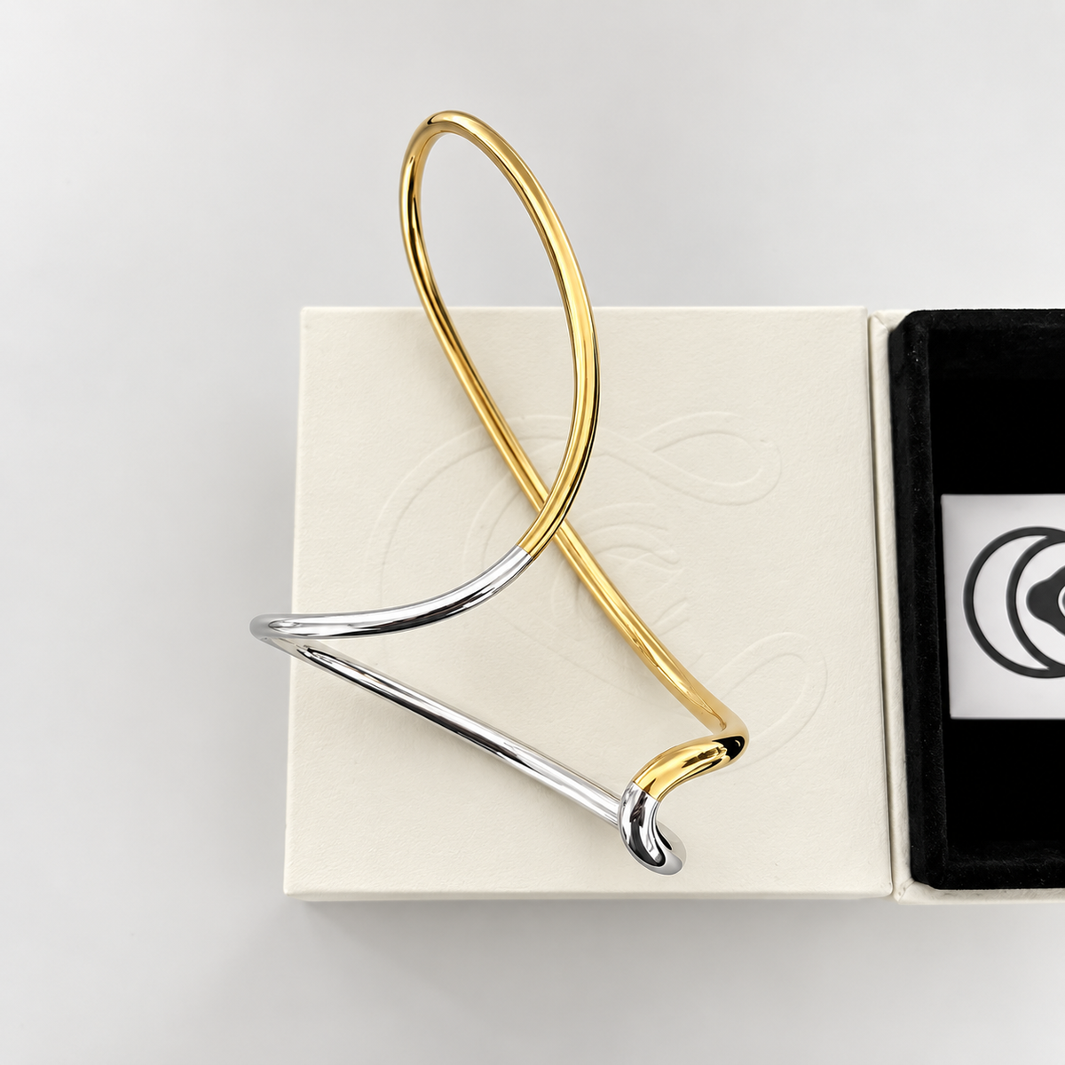 Solace cuff