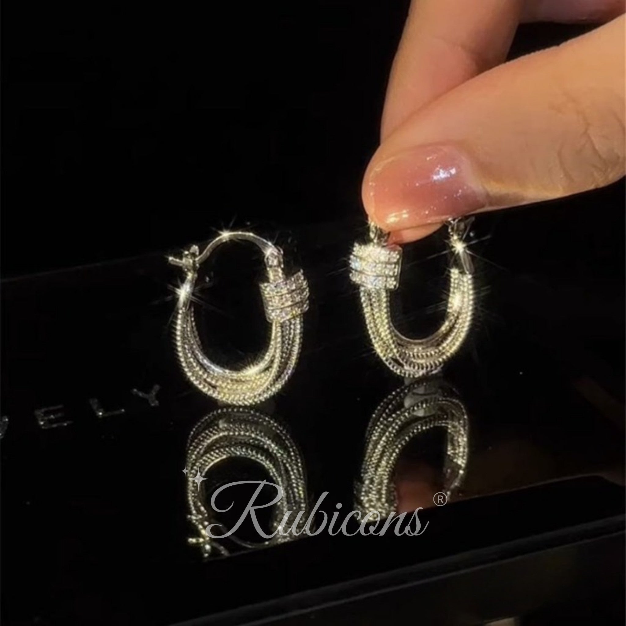 Léa Earrings