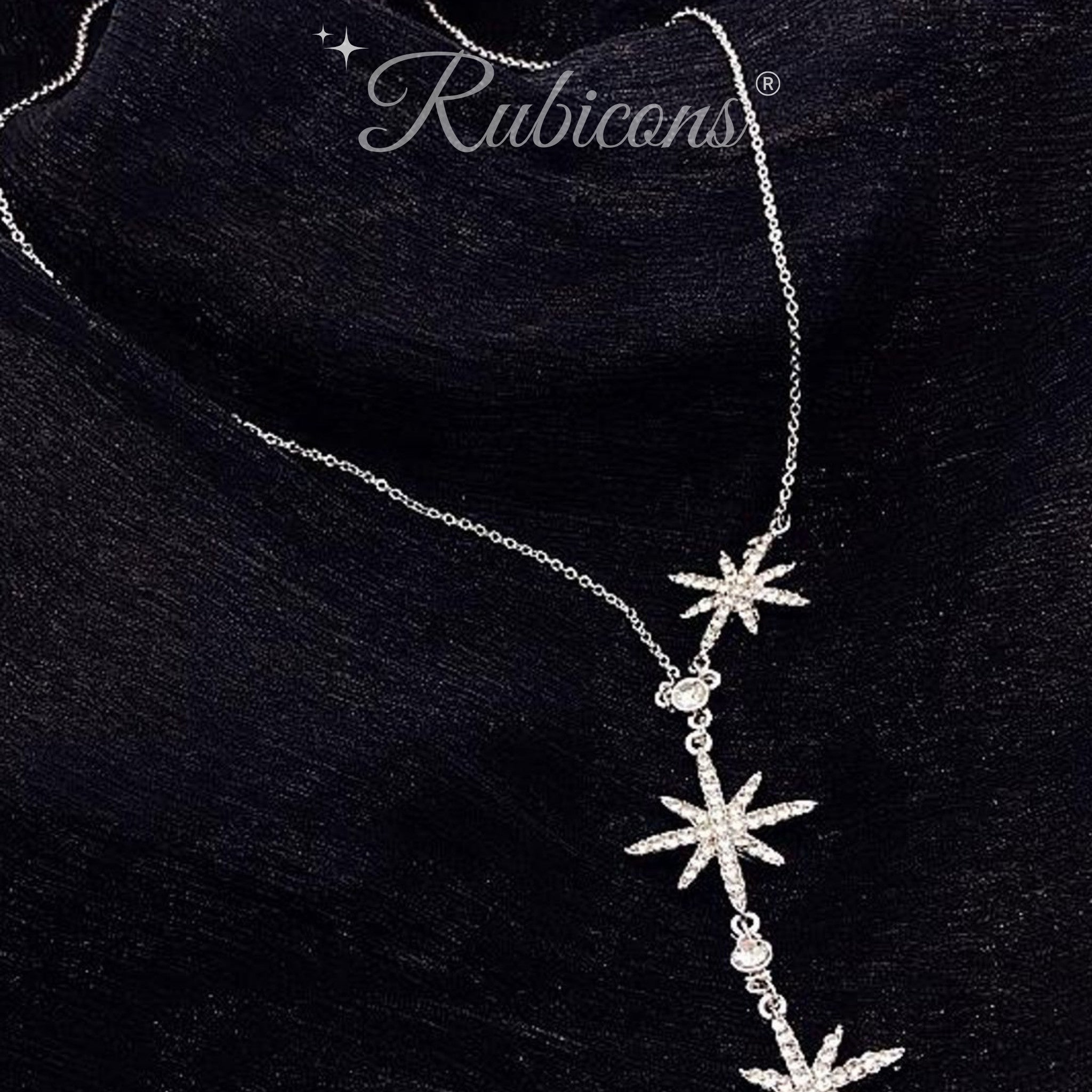 STAR NECKLACE